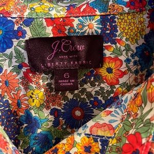 J Crew Liberty Arts fabric ladies size 6 button front blouse